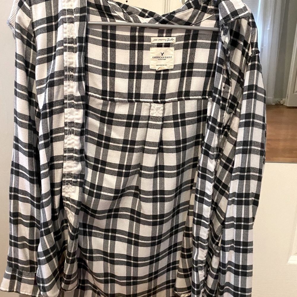 AMERICAN EAGLE Amazingly Soft Flannel Shirt